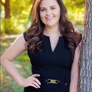 Meet your Posher, Desiree